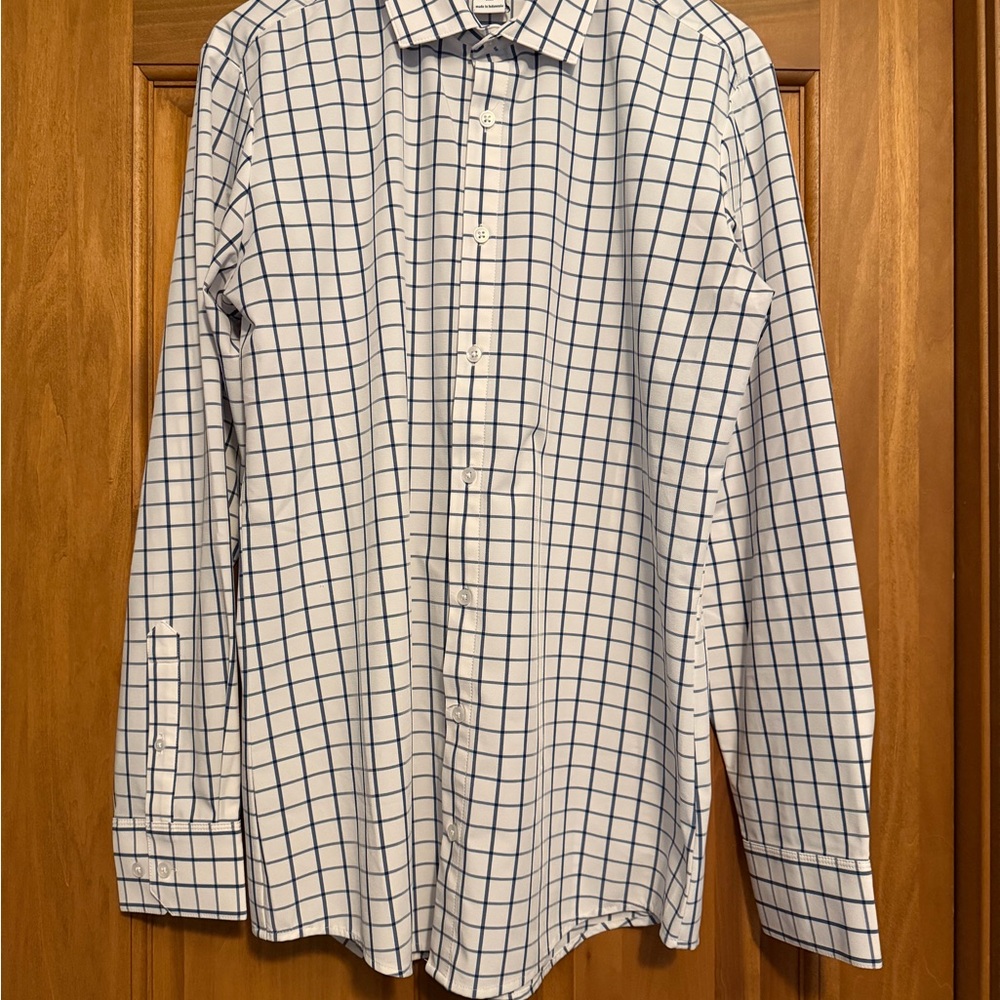 Mizzen+Main White and Navy Grid Shirt